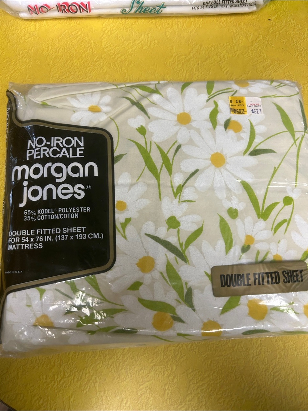 Morgan Jones Double Fitted Sheet Daisy Print New in package